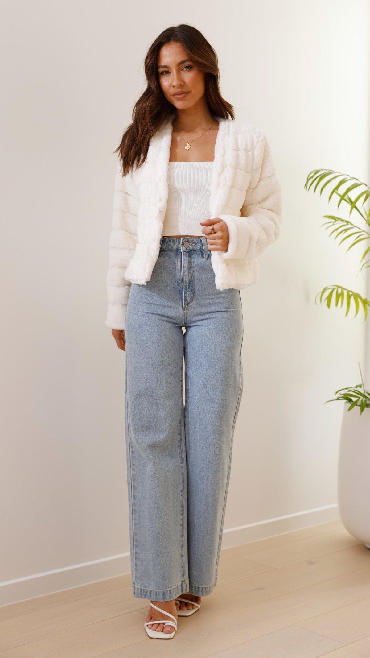 Emilia - Luxe Women's Crop Jacket