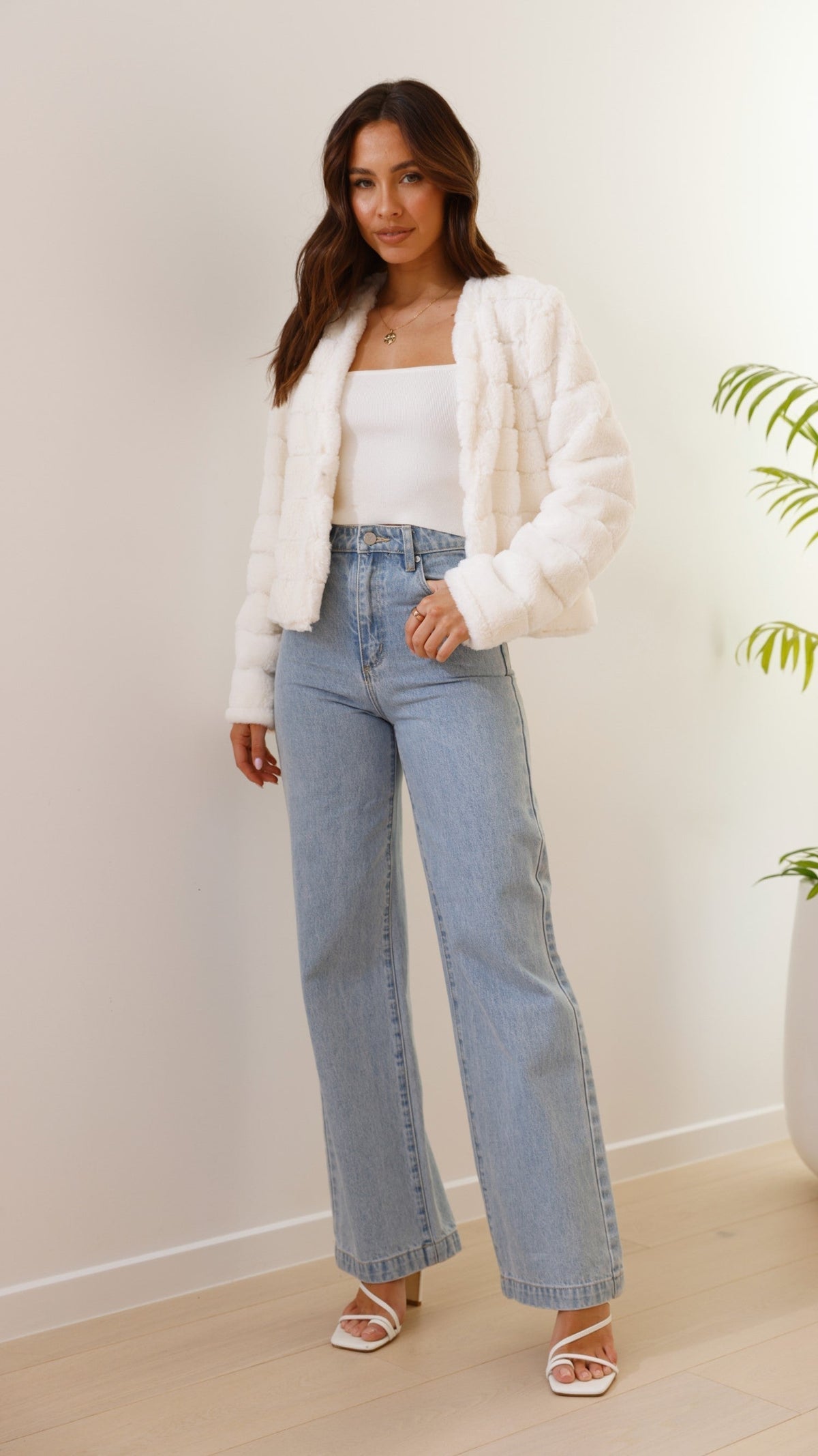Emilia - Luxe Women's Crop Jacket