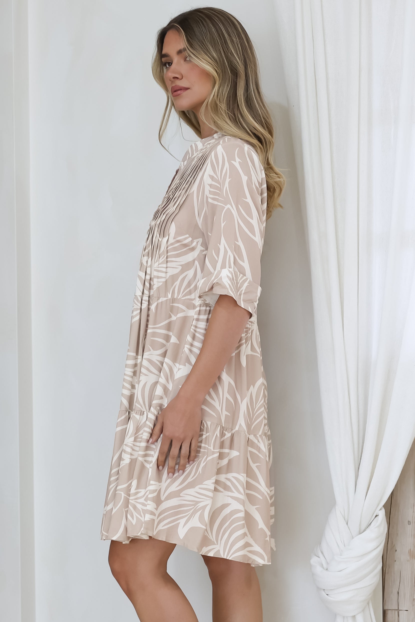 Evienne - Midi Dress
