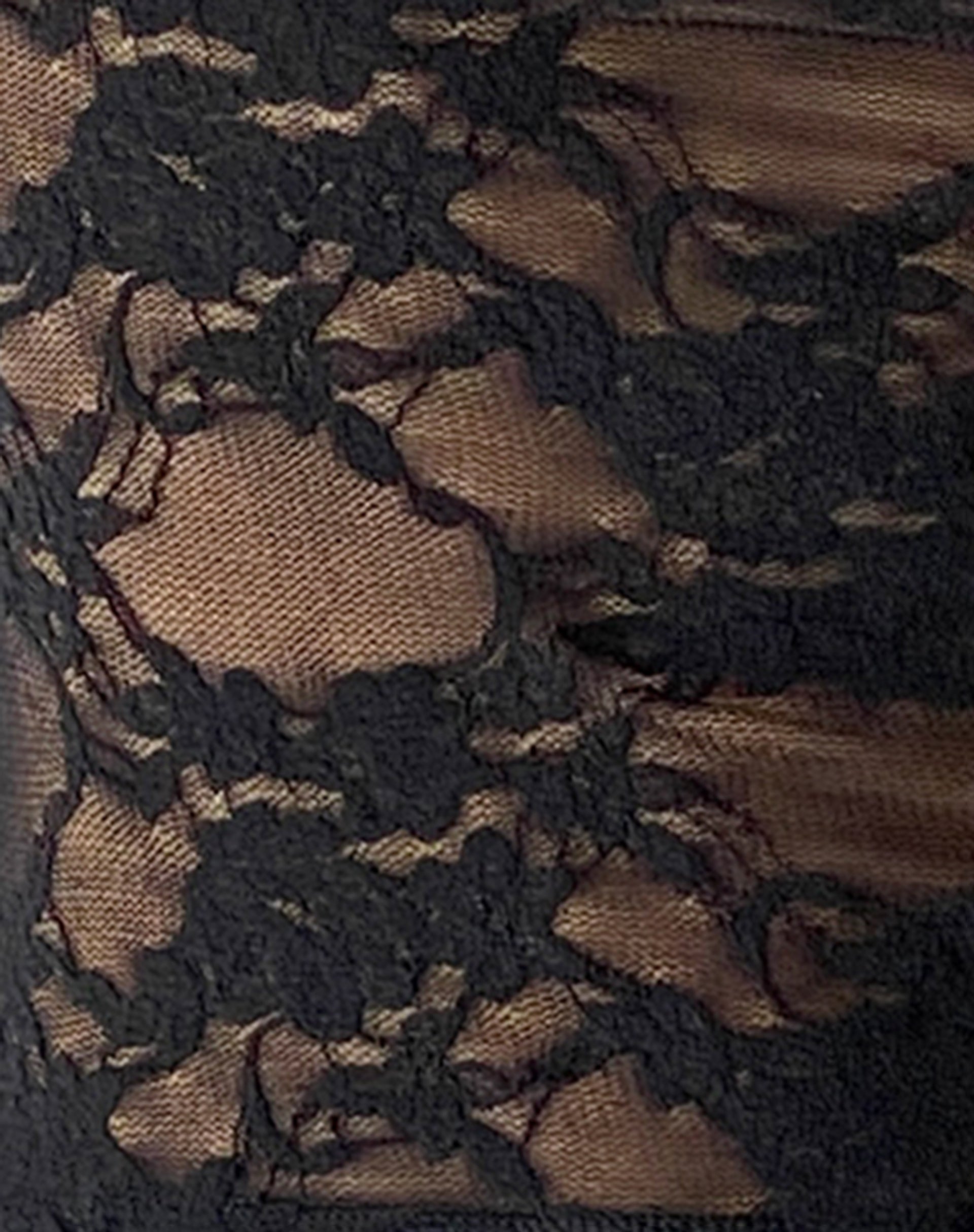 Noelle - Black Lace Top