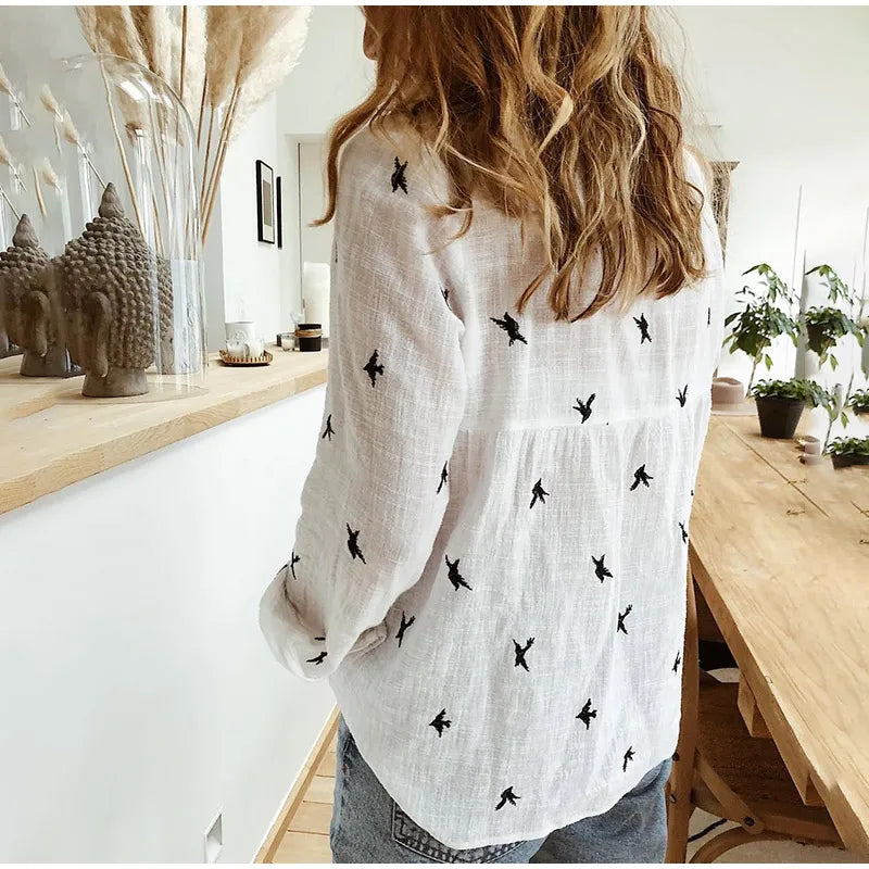 Scarlett - Relaxed Bird-Print Button-Up Blouse