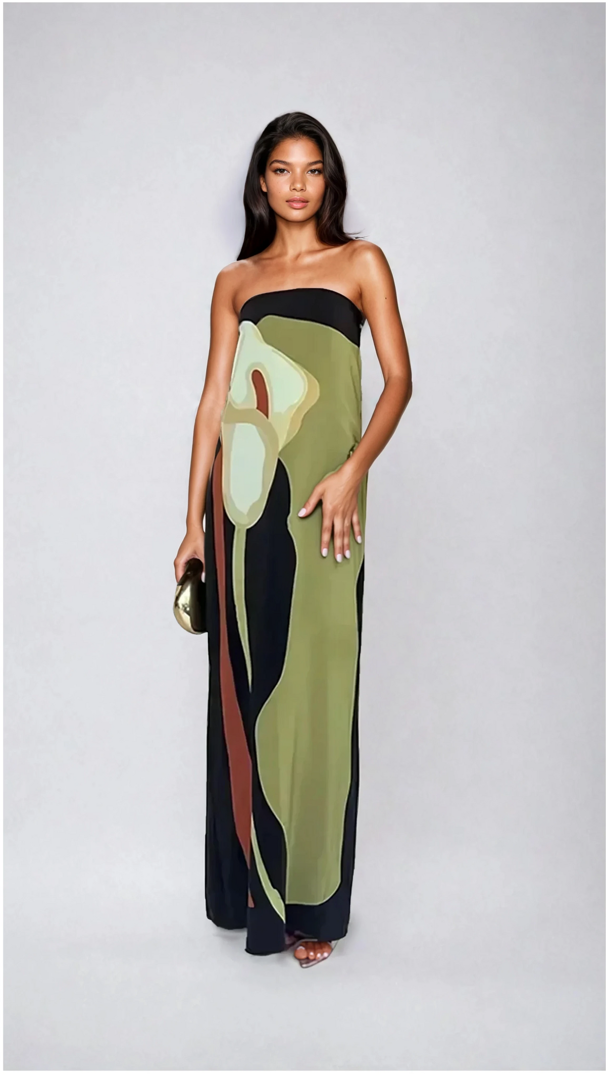 Savannah - Maxi Dress – green print – front view on model (4)
