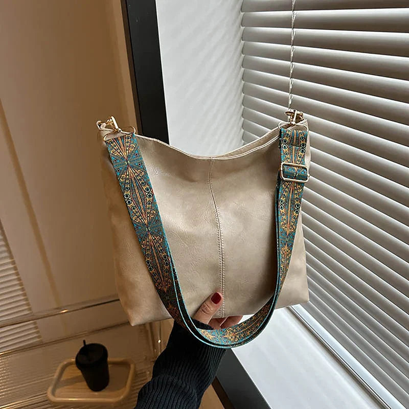 Emma - Bag With Large Capacity
