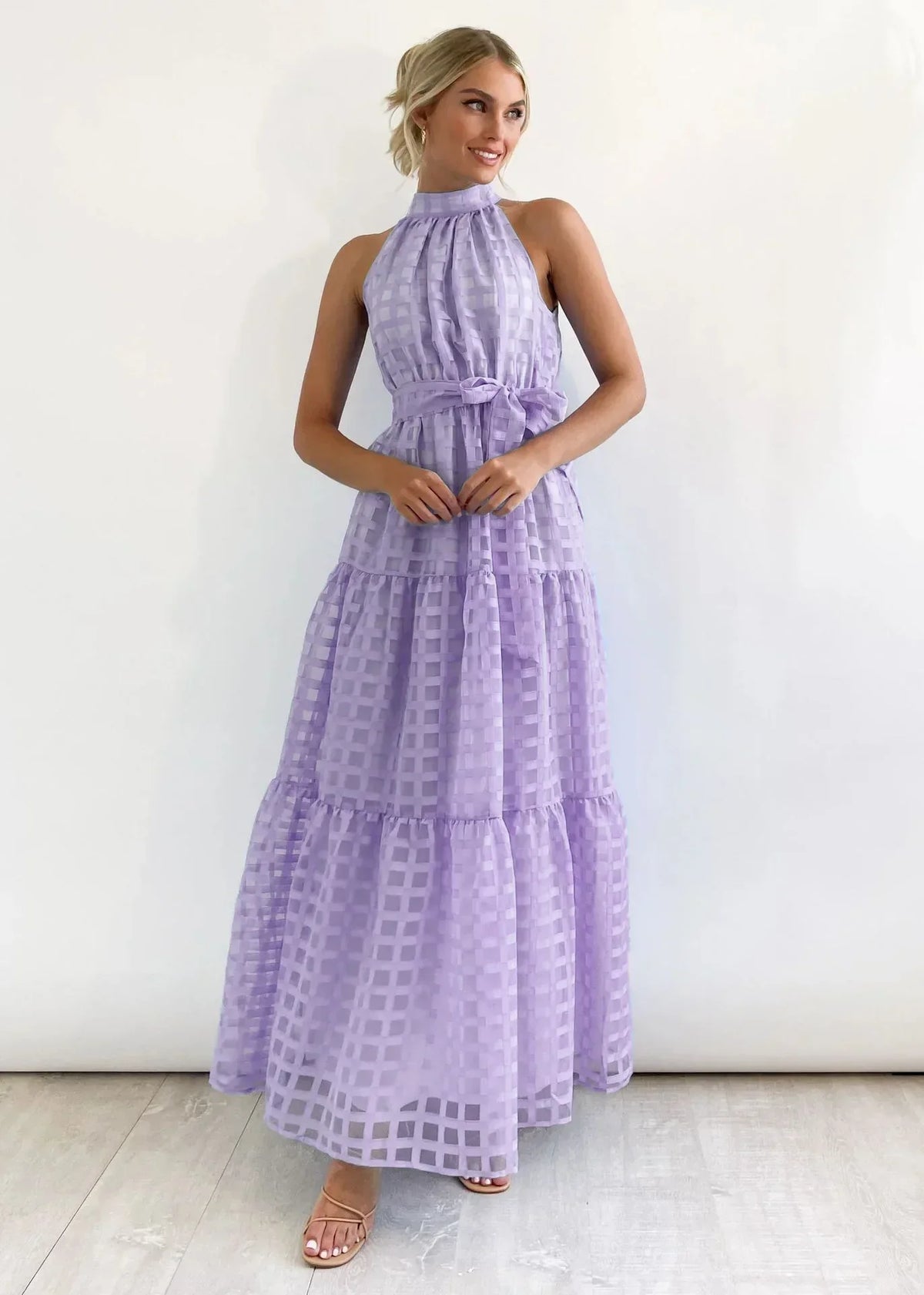 Lola - Summer Maxi Dress – lilac – front view on model