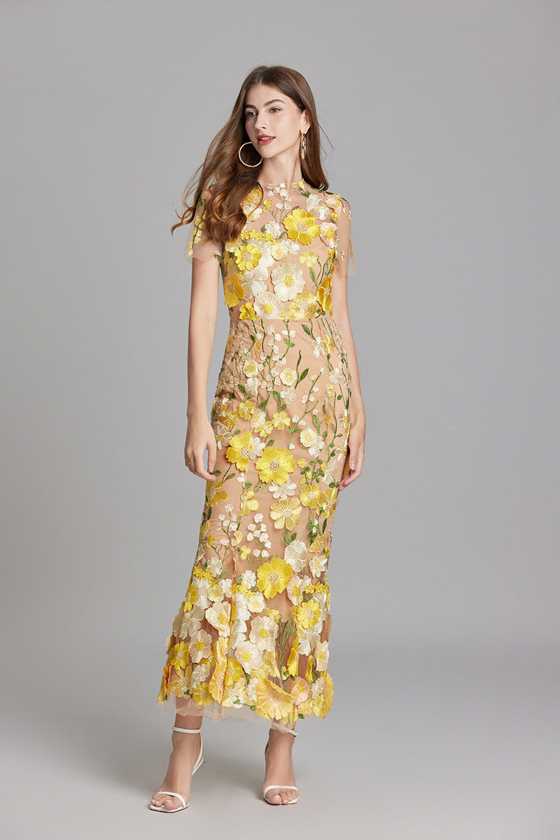 Lisa - Midi Dress