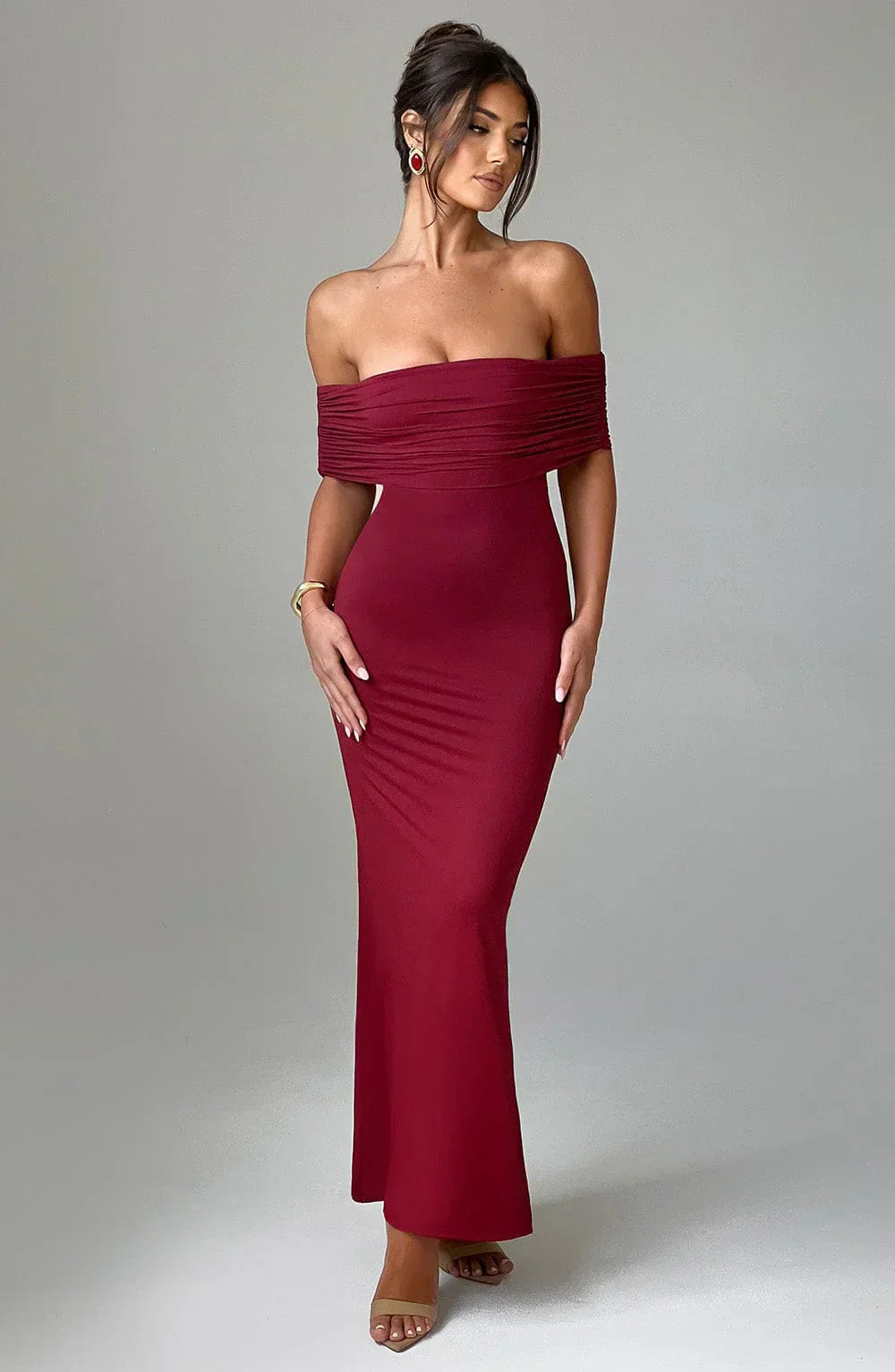 Serena - Backless Maxi Dress