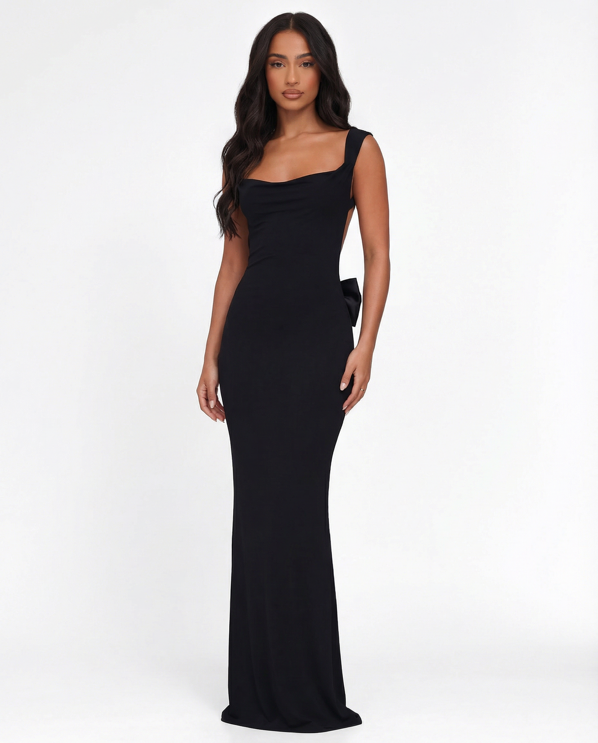 Juliana Maxi Dress in black - front