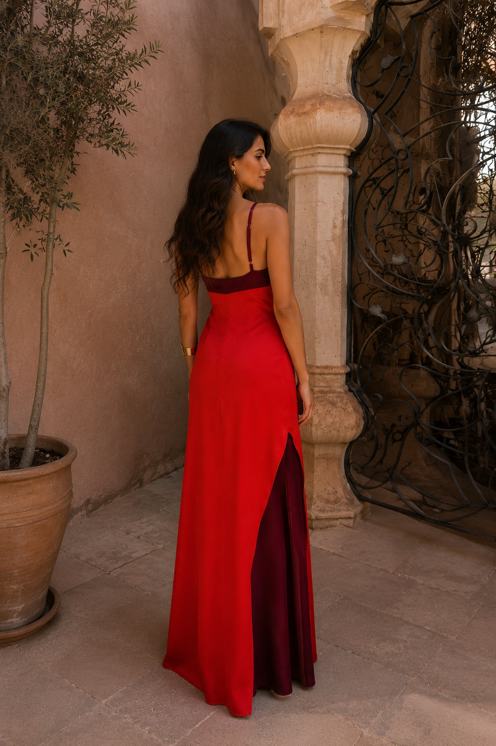 Oriana - Maxi Dress