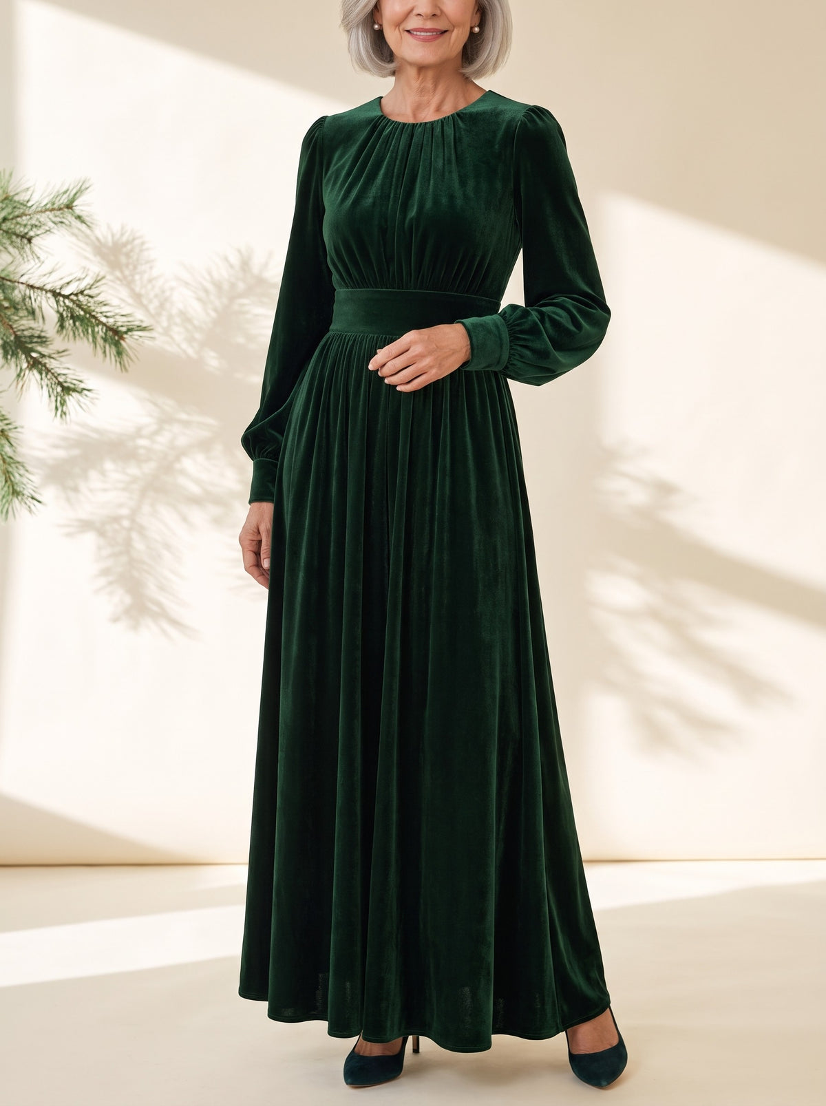 Gwyneth Maxi Dress in Dark Green, detail view
