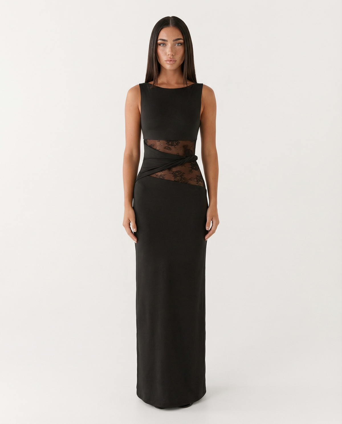 Henrietta Maxi Dress in black - front