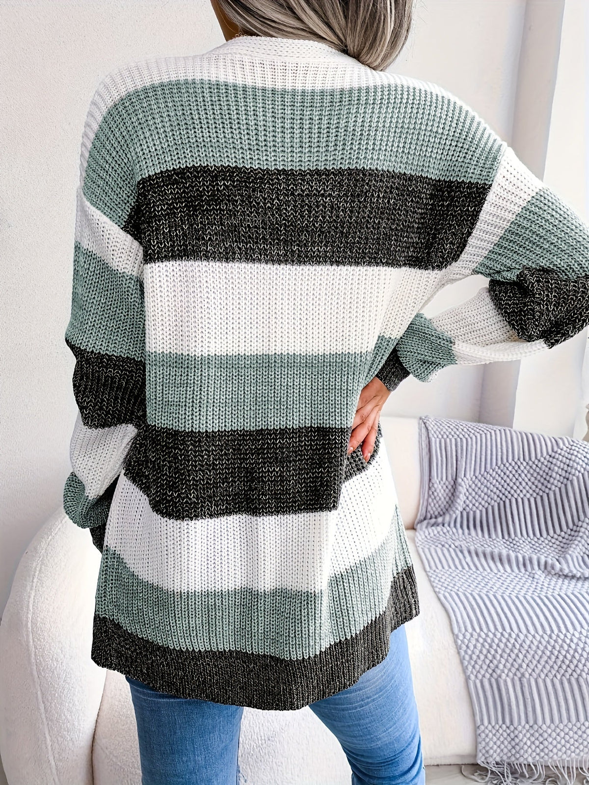 Eva - Coastal Breeze Cardigan