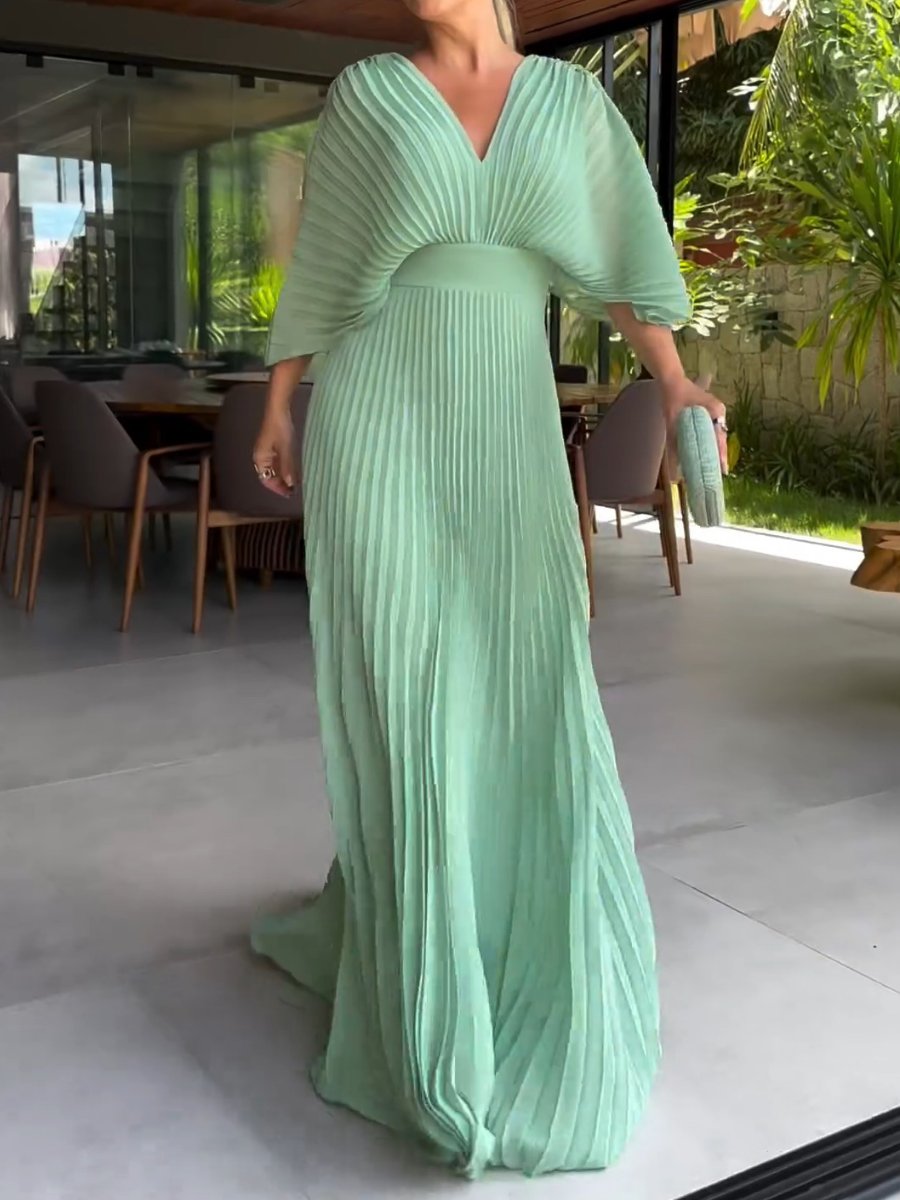 Maddy - Pleated Maxi Dress