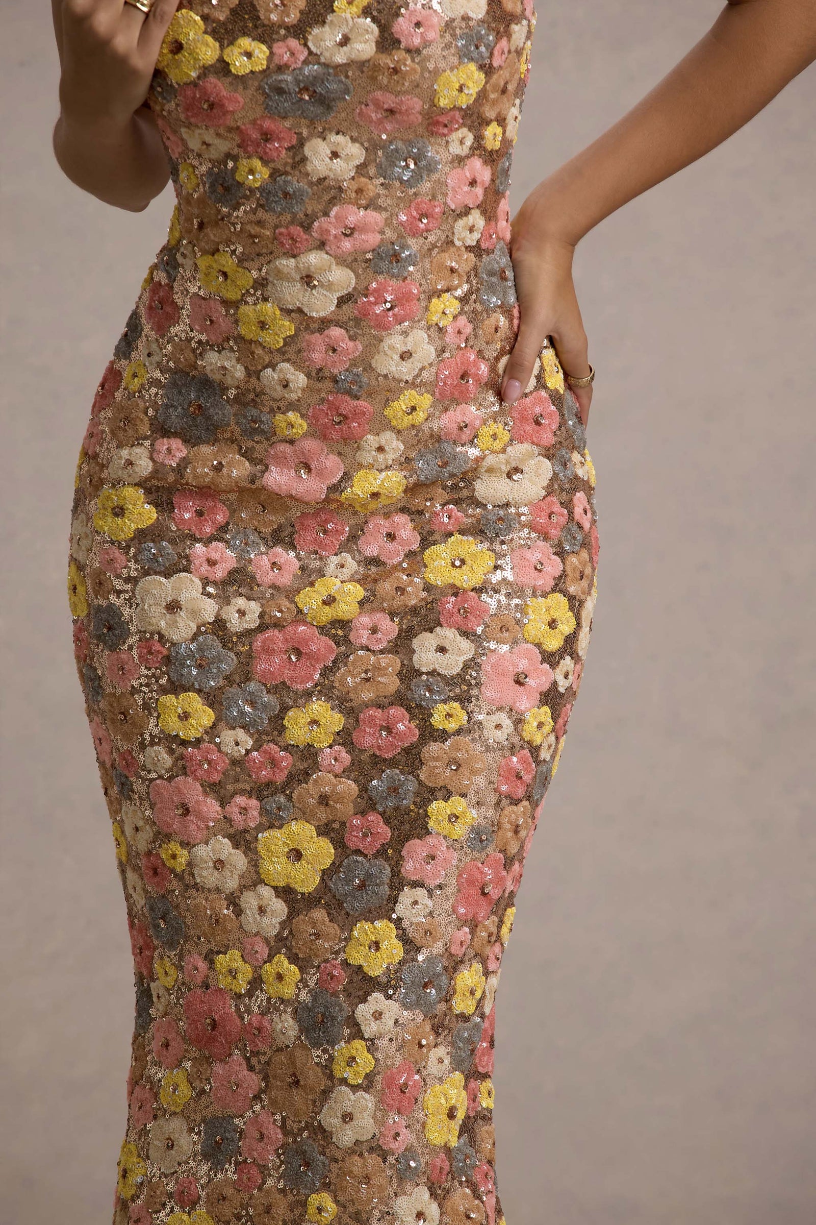 Freesia - Maxi Dress